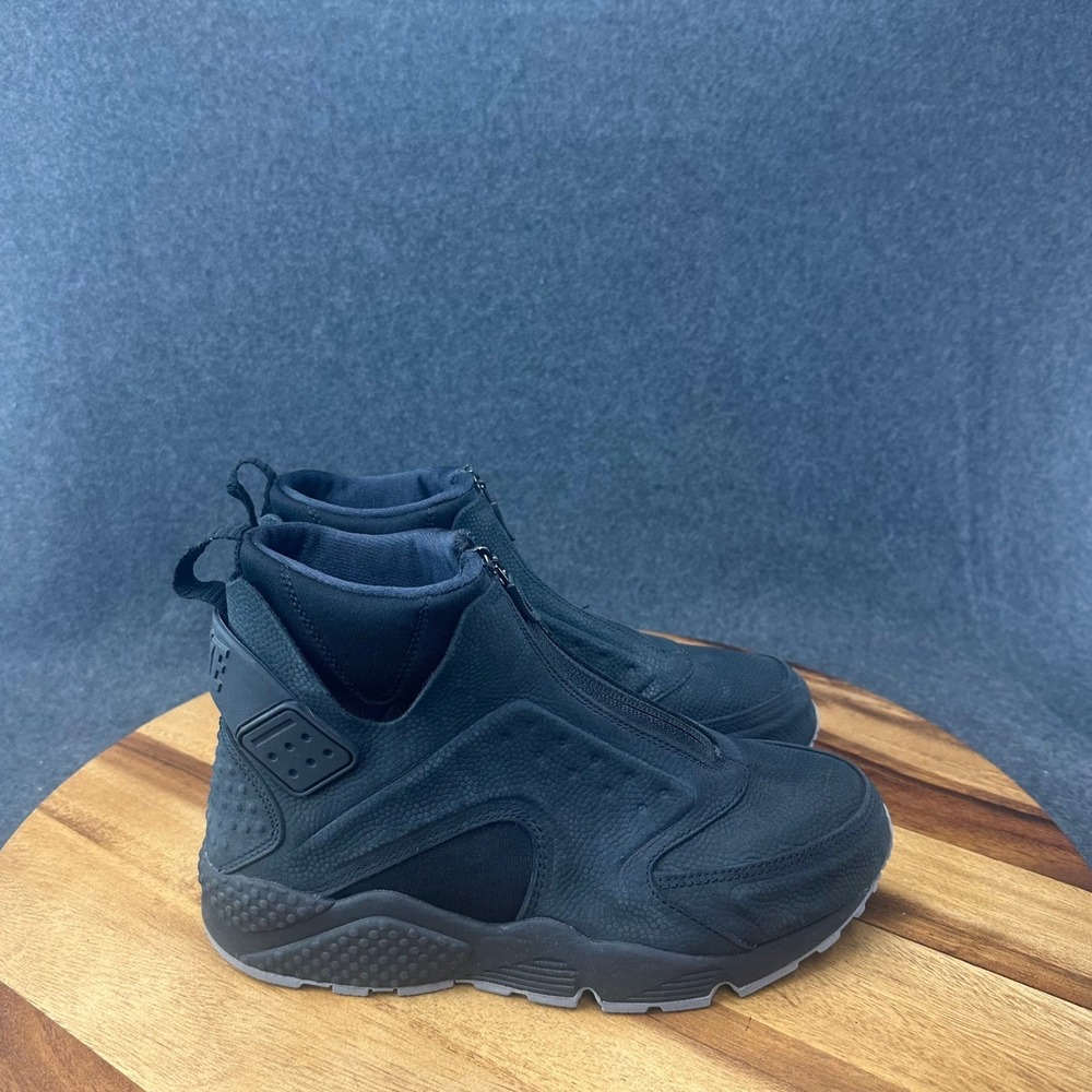 Nike Air Huarache High Top Black Suede Zip Women's Size 7 807314-002